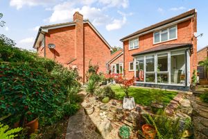 Photo 13- click for photo gallery